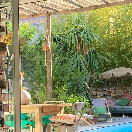 Maison D Hotes La Madeleine Oda ve Kahvaltı